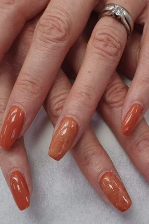 NAIL-EXTENSIONS-AT-TOP-BEAUTY-SALON-IN-COVENTRY