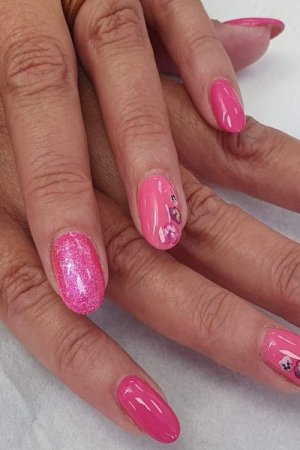 TH-BEST-NAIL-SERVICES-IN-COVENTRY