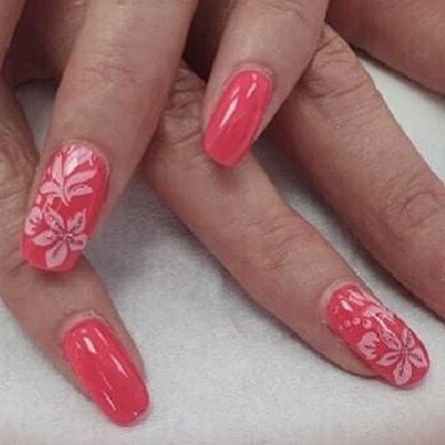 NAIL-ART-BY-LISA-WOODWARD-AT-SUZANNES-SALON-IN-COVENTRY