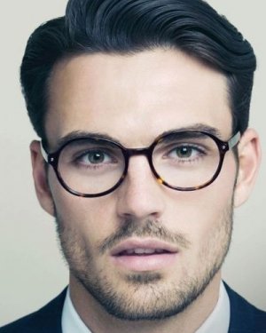 Trendy men's hairstyles at Suzanne's Salon in Coventry