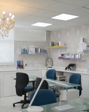 Suzanne's hair & beauty salon in Coventry