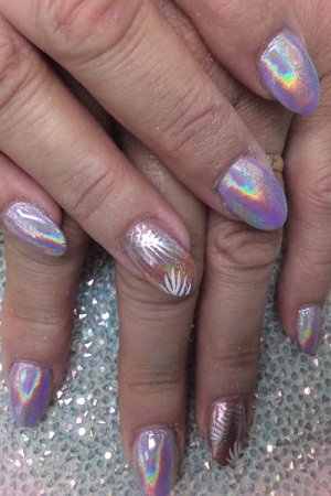 beautiful-nails-at-suzannes-hair-beauty-salon-in-coventry