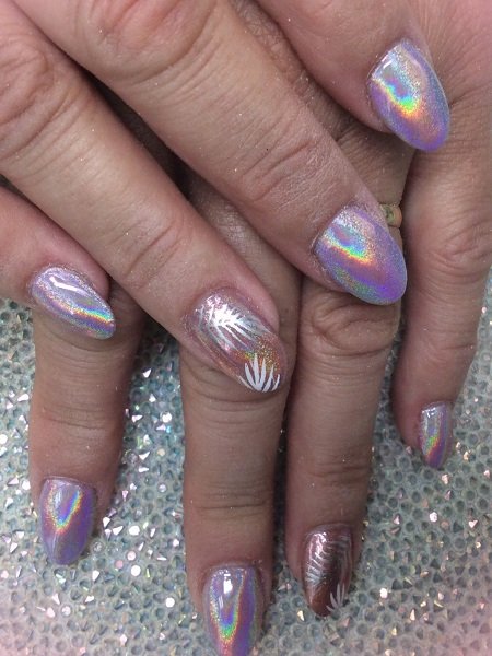 beautiful-nails-at-suzannes-hair-beauty-salon-in-coventry