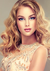 golden blondes, hair colours at suzanne's hair & beauty salon, coventry