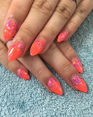 Gemma Crowthers nails at Suzannes Stoke, Coventry