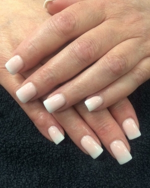 Gemma Crowthers nails at Suzannes Stoke, Coventry