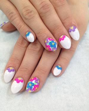 Lisa Woodward Nails at Suzannes Stoke, Coventry