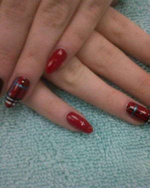 Lisa Woodward Nails at Suzannes Stoke, Coventry