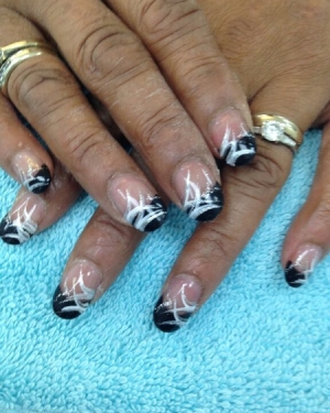 Best Nails Salon in Coventry at Suzanne's Hair & Beauty