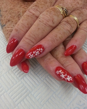 suzanne french nails at Coventry nail clinic