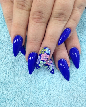 suzanne french nails at Coventry nail clinic