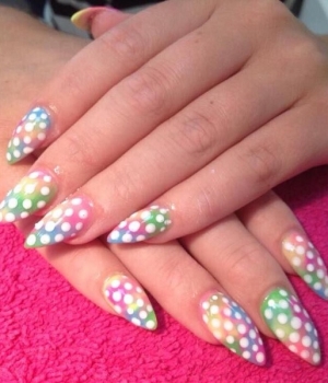 Spotty nail art